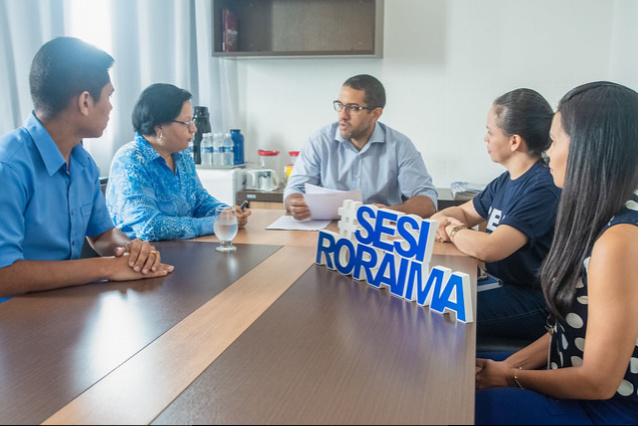 Alimentação Escolar - Prefeitura firma convênio com o Sesi para capacitar merendeiras de Boa Vista 