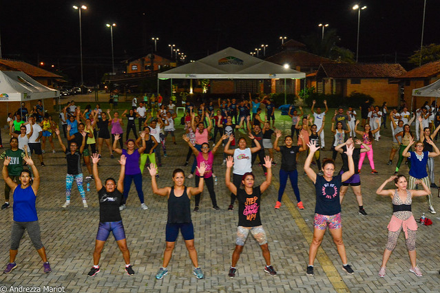 Academia Aberta - Prefeitura promove projeto ‘Saúde na Praça’ para avaliar condições de saúde dos alunos