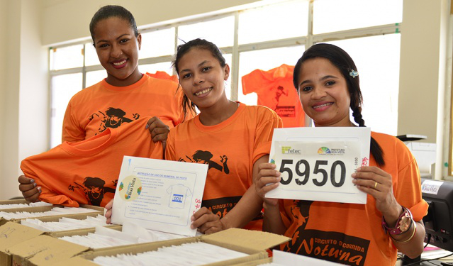 Corrida Noturna: Fetec entrega kits para participantes da primeira etapa