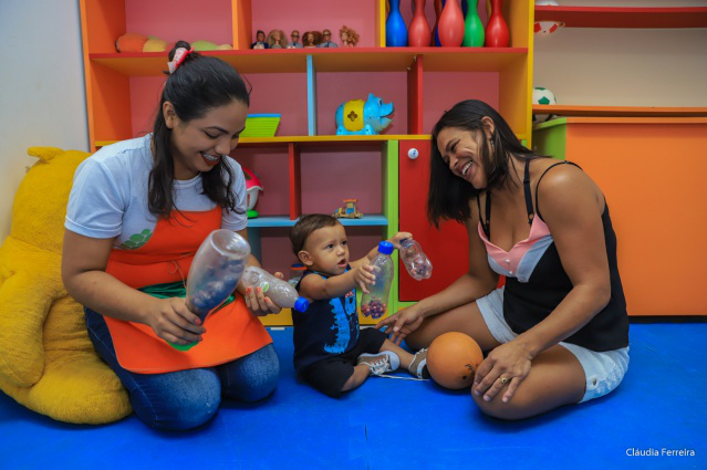 FQA e Crescer - Programas sociais da prefeitura foram destaques nacional e internacional em 2018