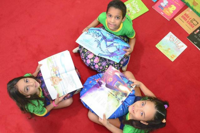 Convite - Escola municipal celebra o Dia Nacional do Livro Infantil nesta quarta-feira