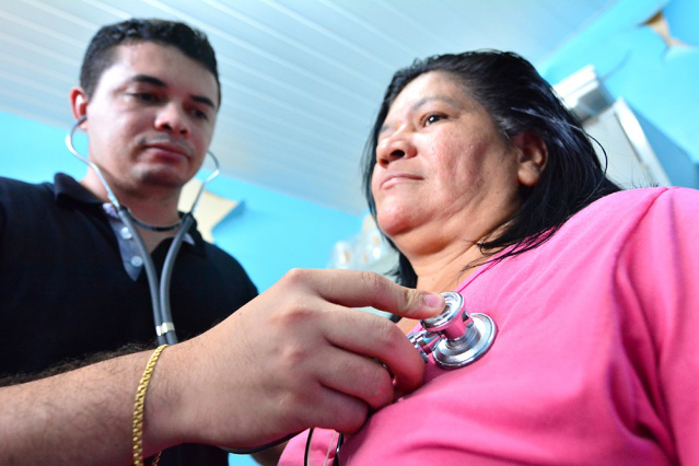  Palestras e atendimento médico abrem programação do Outubro Rosa em Boa Vista