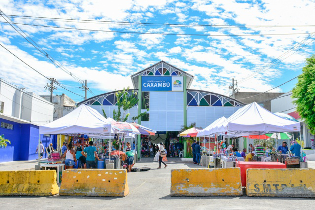 Prefeitura organiza pontos comerciais para ambulantes do Centro