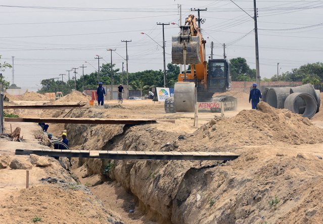 Prefeita visita obras para intensificar cronograma da Patrulha da Chuva  