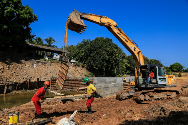 Obras do Parque do Rio Branco avançam e auxiliam no escoamento das águas das chuvas