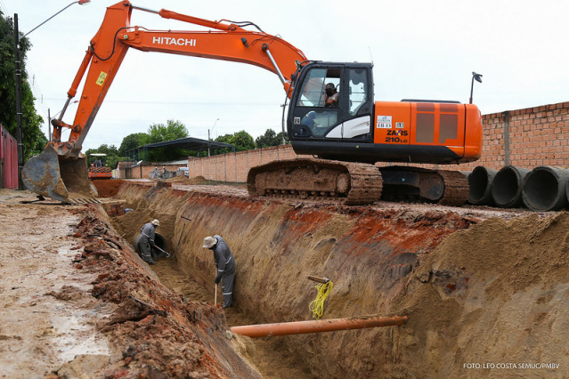 Bairro Equatorial - Obras de drenagem estão eliminando mais um ponto crítico em Boa Vista
