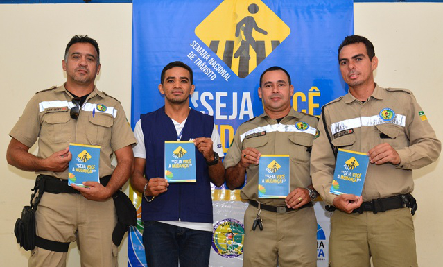 Semana Nacional de Trânsito  Agentes e guardas civis participam de ciclo de palestras