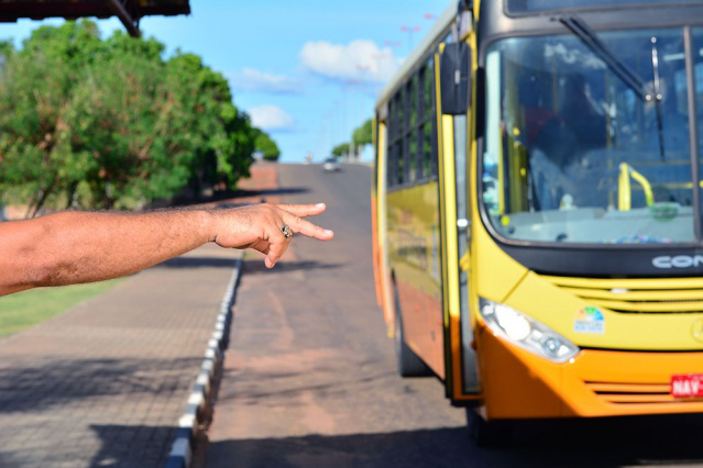 Prefeitura cria novos horários de ônibus para atender moradores do residencial Vila Jardim