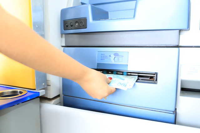 Prefeitura antecipa primeira parcela do 13º salário nesta quarta-feira