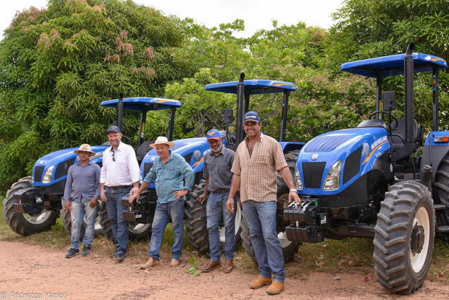 Com o apoio da prefeitura, agricultores familiares conseguem adquirir maquinário próprio