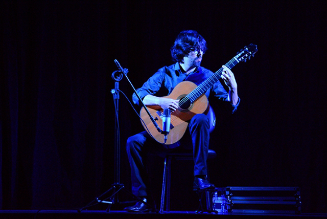 Violonista português se apresenta em Festival Internacional de Violão