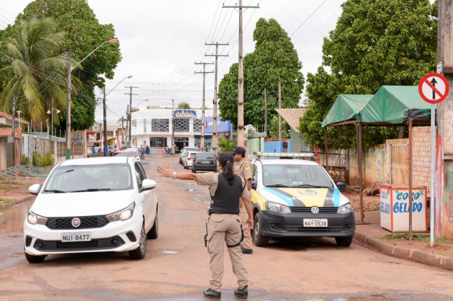 COMUNICADO - Conversão na Ataíde Teive que dá acesso à rua Horácio Mardel será liberada temporariamente  