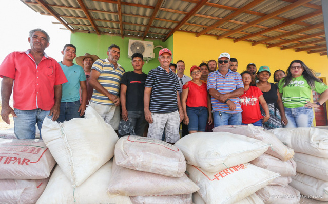 Agricultura Com apoio da prefeitura, agricultores melhoram a produção de hortaliças 