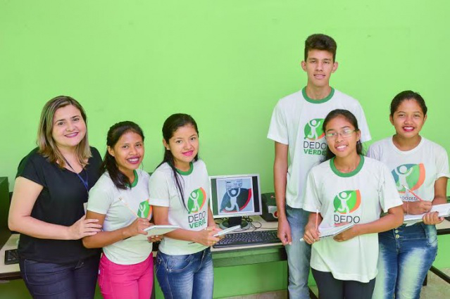 Dedo Verde lança o primeiro jornal do programa