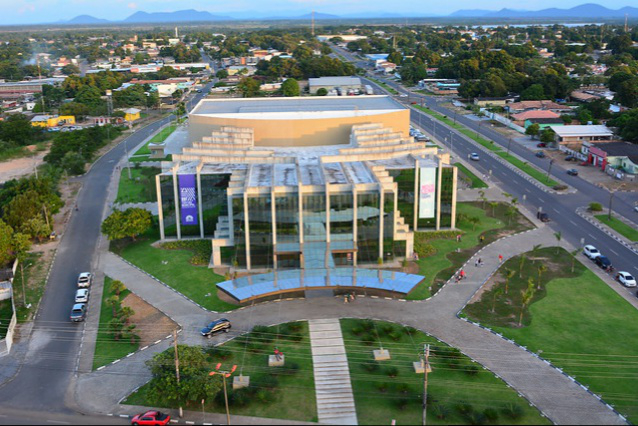 Prefeitura inicia visitação guiada para crianças no Teatro Municipal na próxima segunda feira