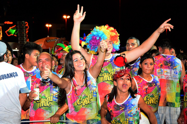Fetec apresenta programação do Carnaval 2015 para blocos de rua  