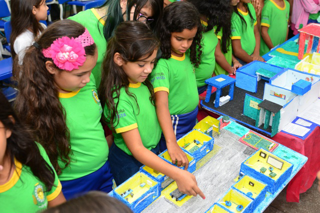 IV Mostra de Ciências - Rede Municipal de Ensino usa ciência para a redução de desigualdades