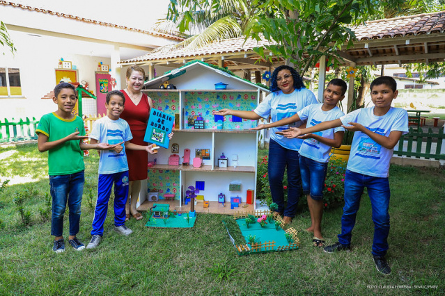 Escola Municipal Menino Jesus de Praga vai representar município em Feira de Ciências em Recife 