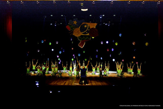 Alunos de Boa Vista dão um brilho especial no Fórum Nacional da Primeira Infância