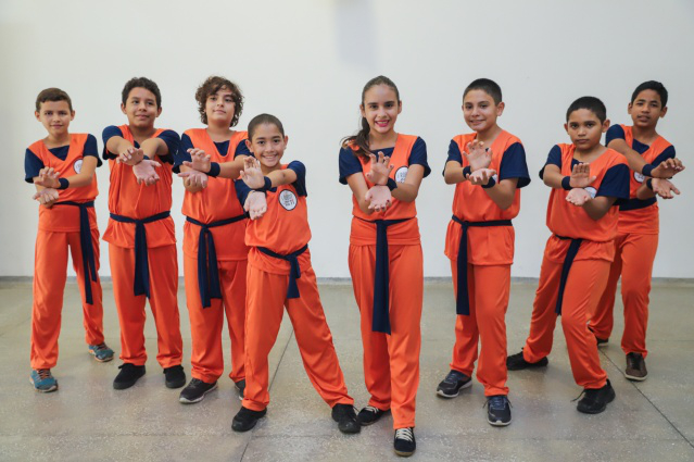 Convite  - Estudantes do CCTI apresentam hoje robô criado para competir em torneio de robótica em Manaus  