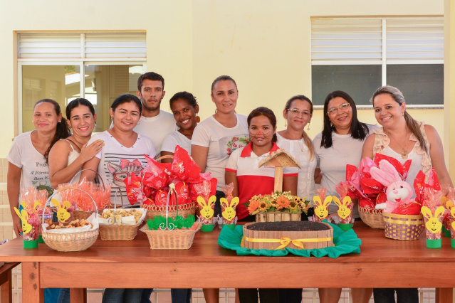 Crianças se divertem em festa de comemoração à Páscoa do Abrigo Infantil