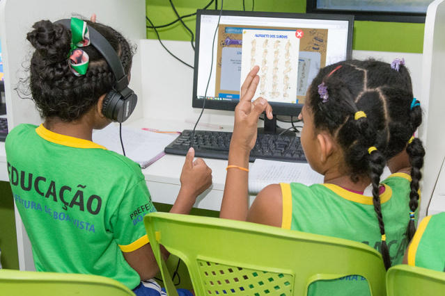 Projeto em parceria com a Controladoria Geral da União leva noções de cidadania e inclusão social para alunos da rede municipal