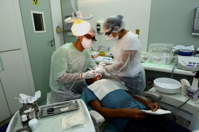 Moradores do bairro Nova Cidade recebem ação de saúde bucal