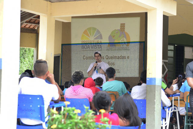 Roraima Verde: Comunidades indígenas recebem palestras de prevenção e combate às queimadas