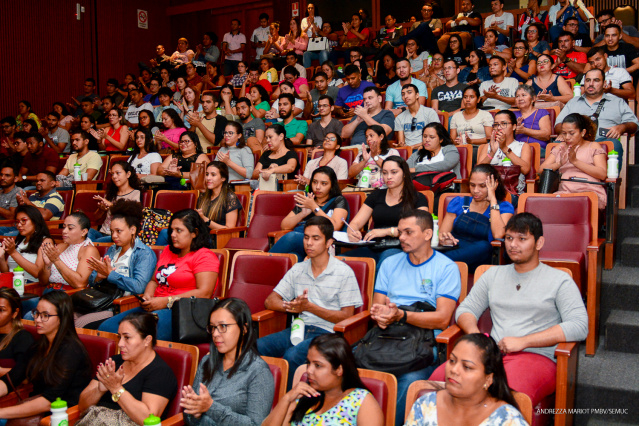 7ª Semana Pedagógica - Mais de 600 cuidadores de creches e escolas do município participam de capacitação sobre primeira infância