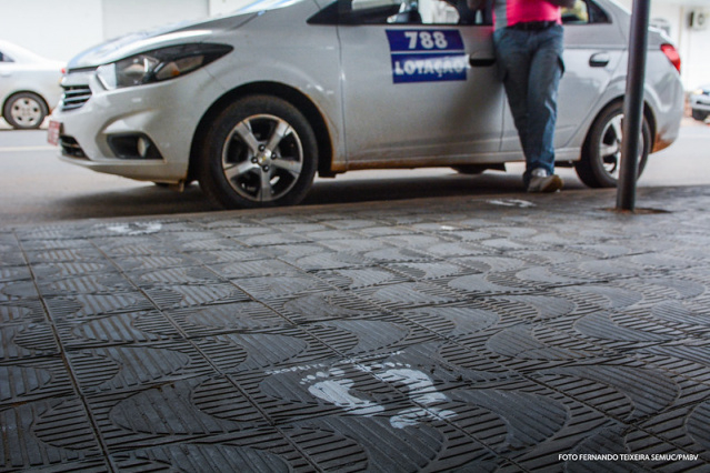 Coronavírus -  Prefeitura fiscaliza e orienta passageiros e motoristas do transporte coletivo de Boa Vista