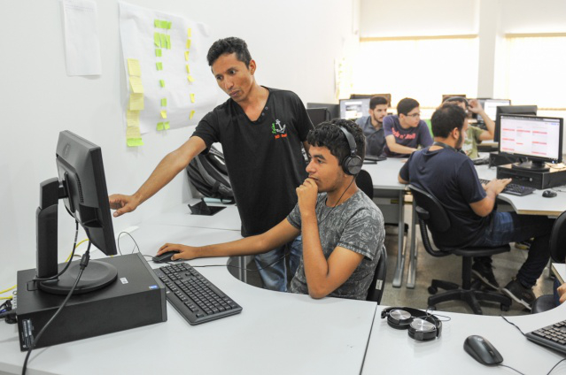 Convite -  Prefeitura transforma projetos do CCTI em empresas reais nesta quarta-feira