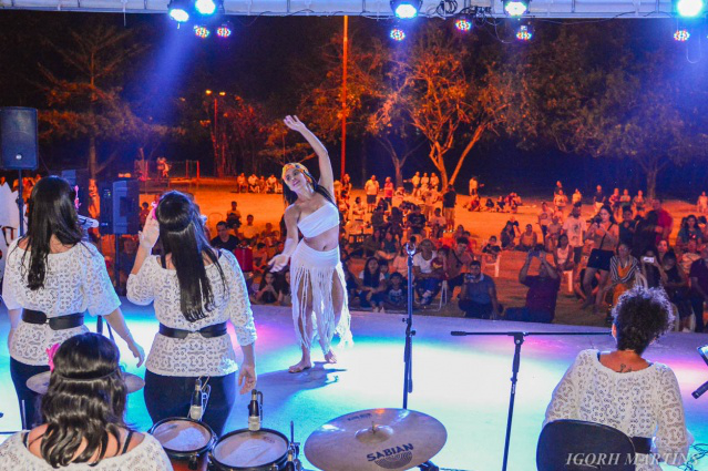 Igarapé Musical - Programação cultural dedicada às mulheres reúne centenas de pessoas na Praça do Mirandinha