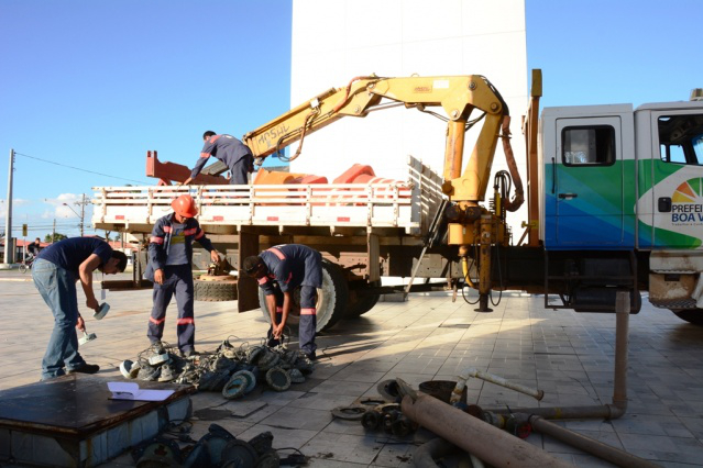 Prefeitura inicia obras de revitalização na Praça das Águas
