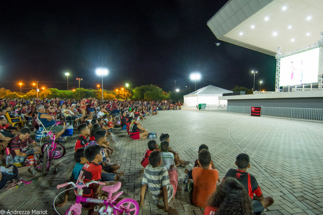Torcidas movimentam jogo da semifinal da Libertadores em praças de Boa Vista