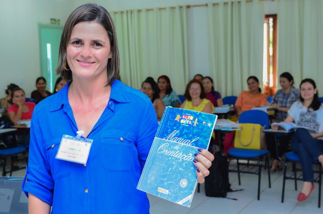 Profissionais da Educação se preparam para o início das aulas na rede municipal