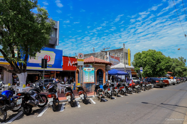 Condutores são orientados sobre o funcionamento da Zona Azul no Centro de Boa Vista
