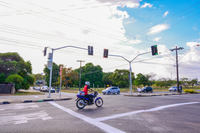 Prefeitura implanta novos semáforos para melhorar o trânsito em Boa Vista 