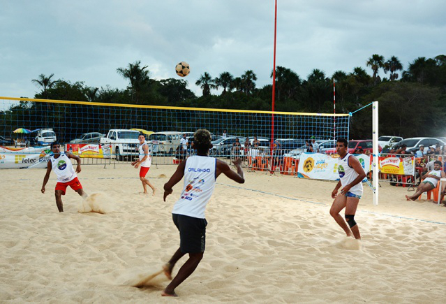 Jogos de Verão acontecem na Praia do Cauamé