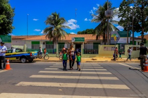 Volta às aulas - Smtran orienta condutores sobre cuidados no trânsito nos horários de pico 