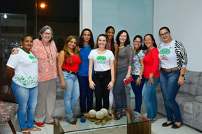 Consultoras do Ministério da Saúde conhecem o programa Família que Acolhe