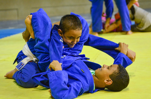 Escolinha de Esportes da Vila Olímpica abre 136 vagas para diversas modalidades