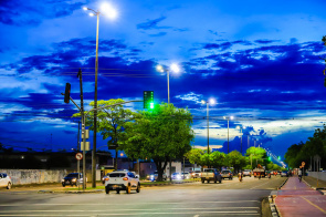  Avenida Brigadeiro Eduardo Gomes agora também tem iluminação 100% LED