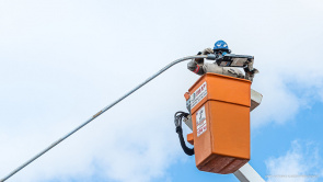 Tecnologia - Avenida Mario Homem de Melo recebe moderno sistema de iluminação