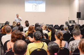 Workshop de Matemática - Professores aprendem a dinamizar aulas nas escolas de Boa Vista   