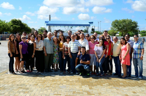 Boa Vista Junina 2015: familiares de Fábio Marques Paracat conhecem estrutura da praça que homenageia o jovem