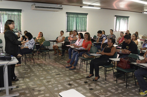Prefeitura valoriza servidor e melhora prestação de serviço à população