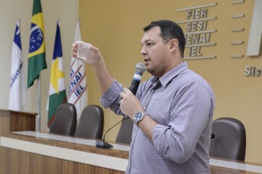 Prefeitura apresenta Plano de Gerenciamento de Resíduos Sólidos a empresários e trabalhadores da construção civil