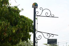 Caminhos de Memória: Com menos de uma semana de instalação, placa é arrancada