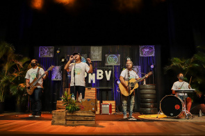 6ª Edição - Festival Live do Bem levou rock e reggae para a casa de milhares de pessoas na noite desse sábado