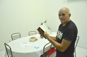 Clube dos Livros: Conheça a história do fundador da primeira Biblioteca Comunitária de Boa Vista